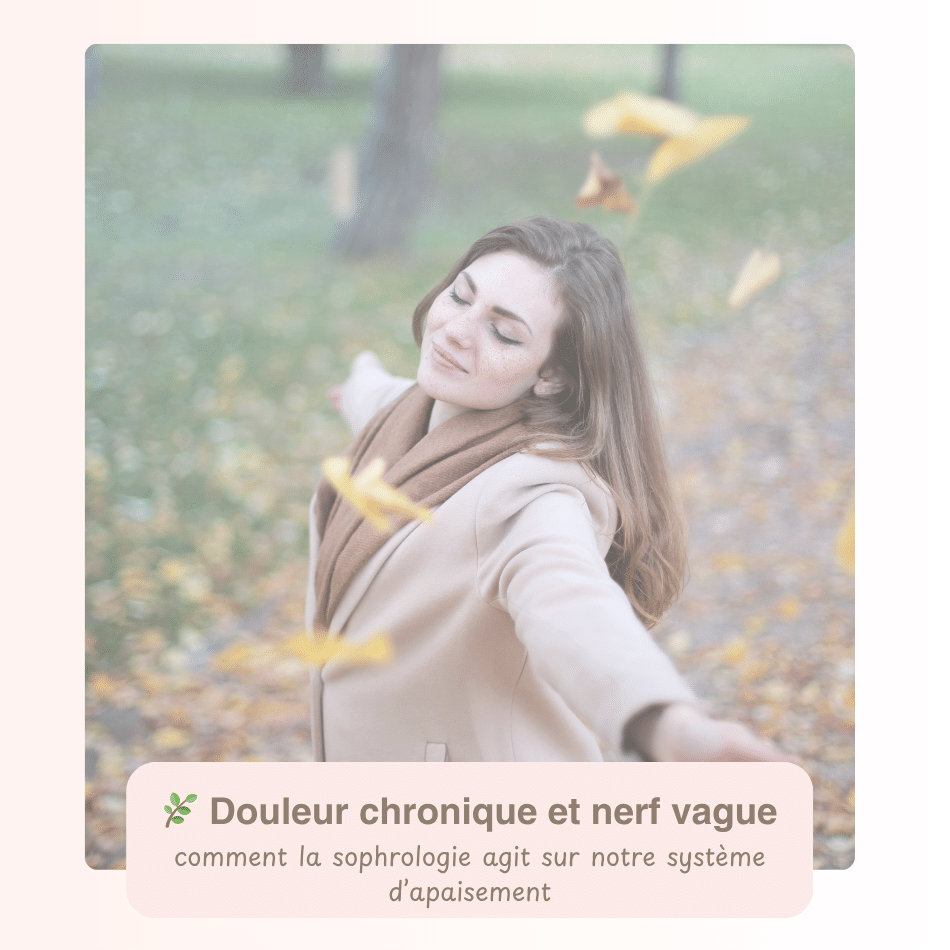 Femme apaisée en pleine nature, symbole d’équilibre et de confiance retrouvée grâce à la sophrologie.